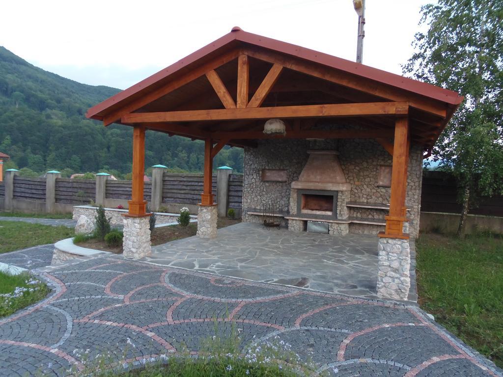 Tourist Complex Karina Otel Polyana  Dış mekan fotoğraf